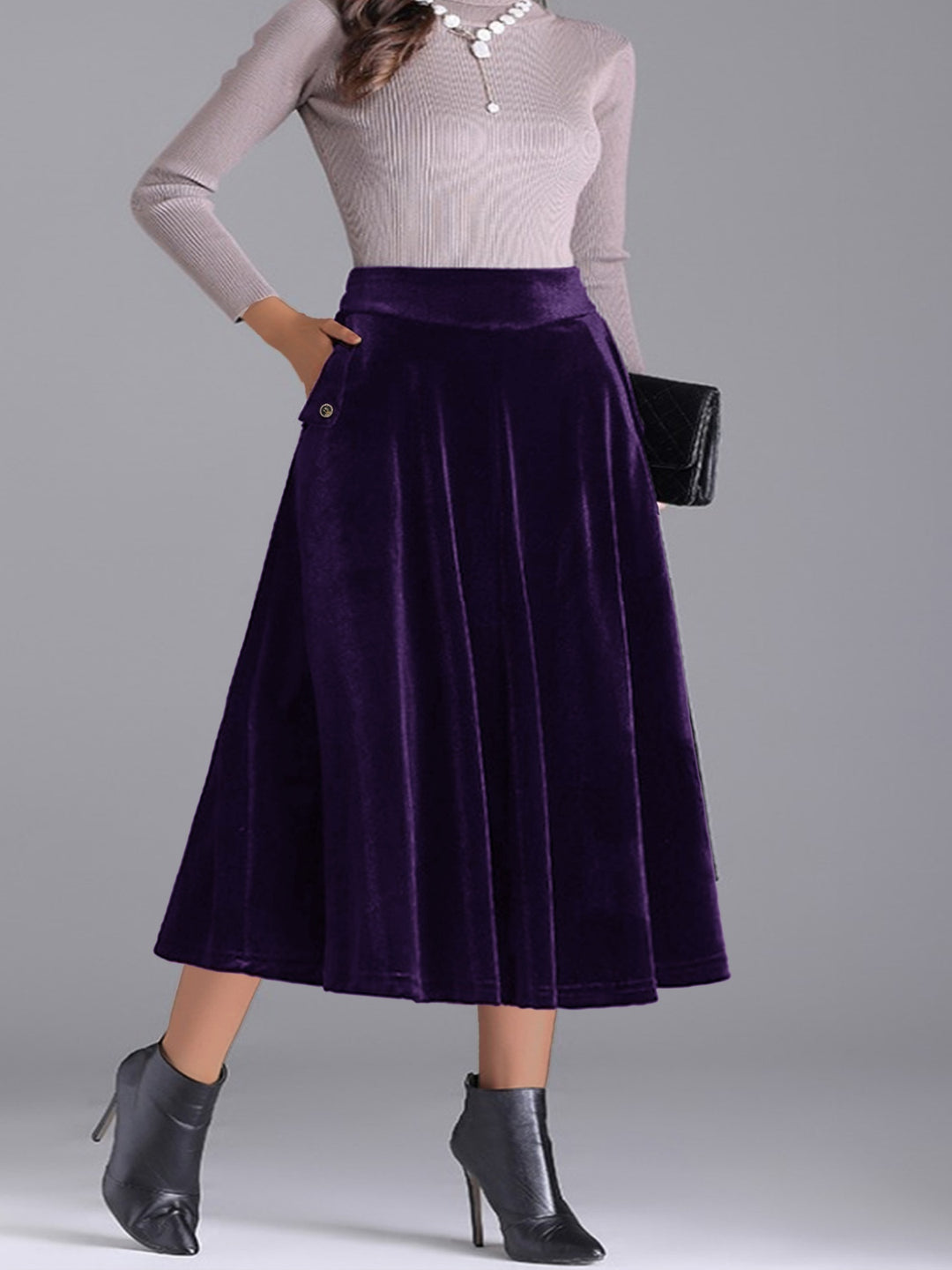 Plus size velvet A-line midi skirt with side pocket
