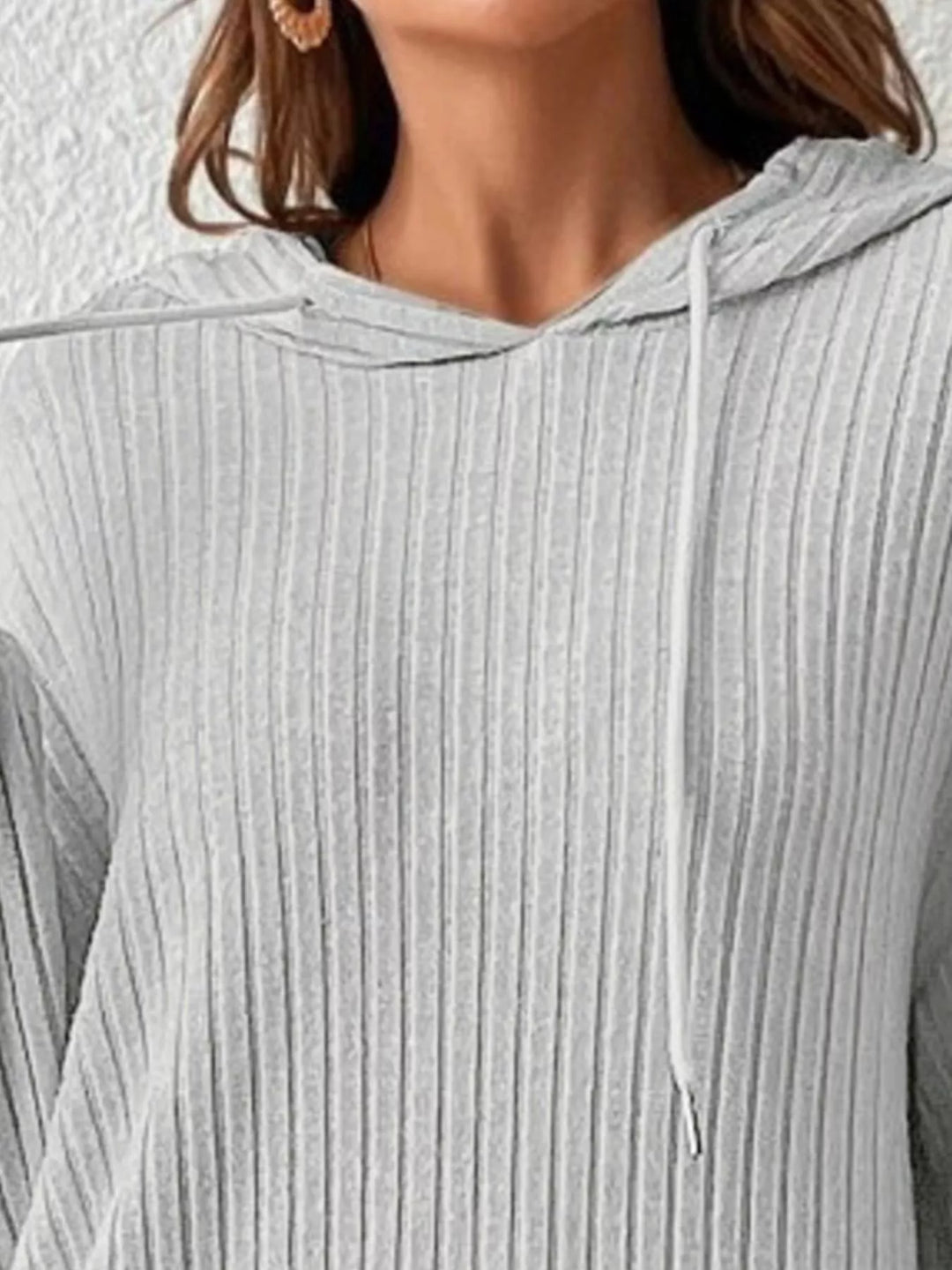 Ribbed knit hoodie with drawstring and kangaroo pocket