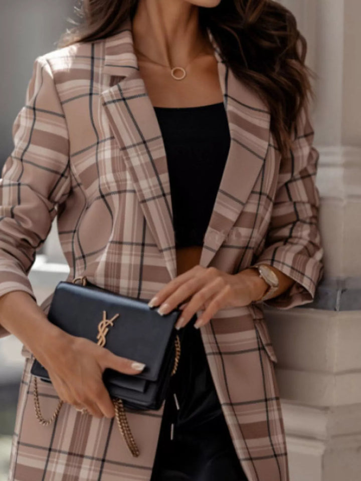 Camel Plaid notch lapel blazer with flap pockets