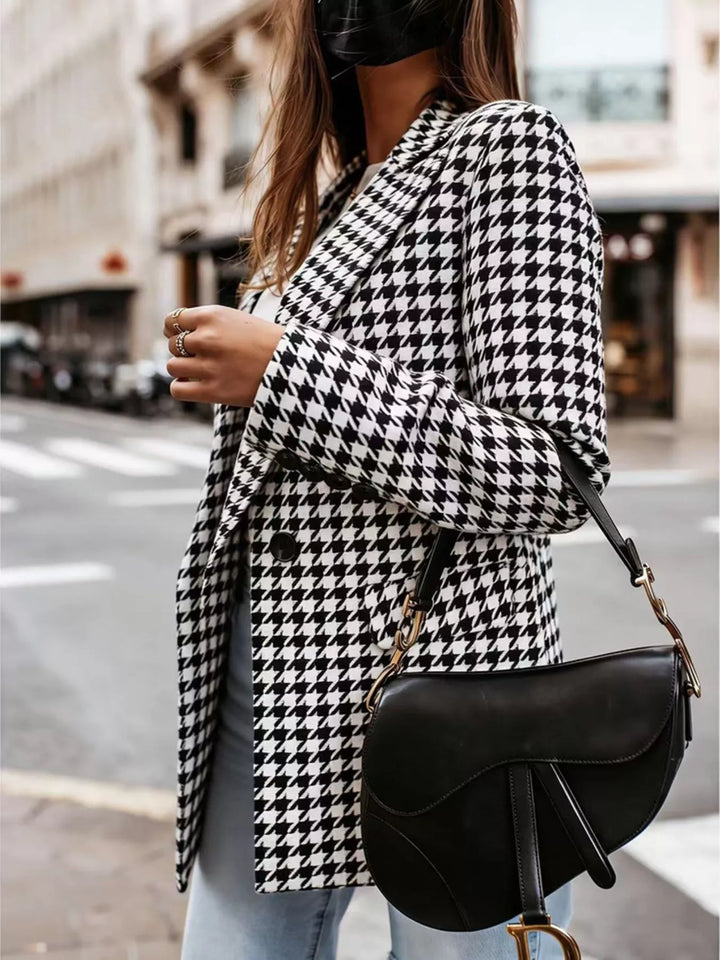 Houndstooth double-breasted blazer with notch lapel