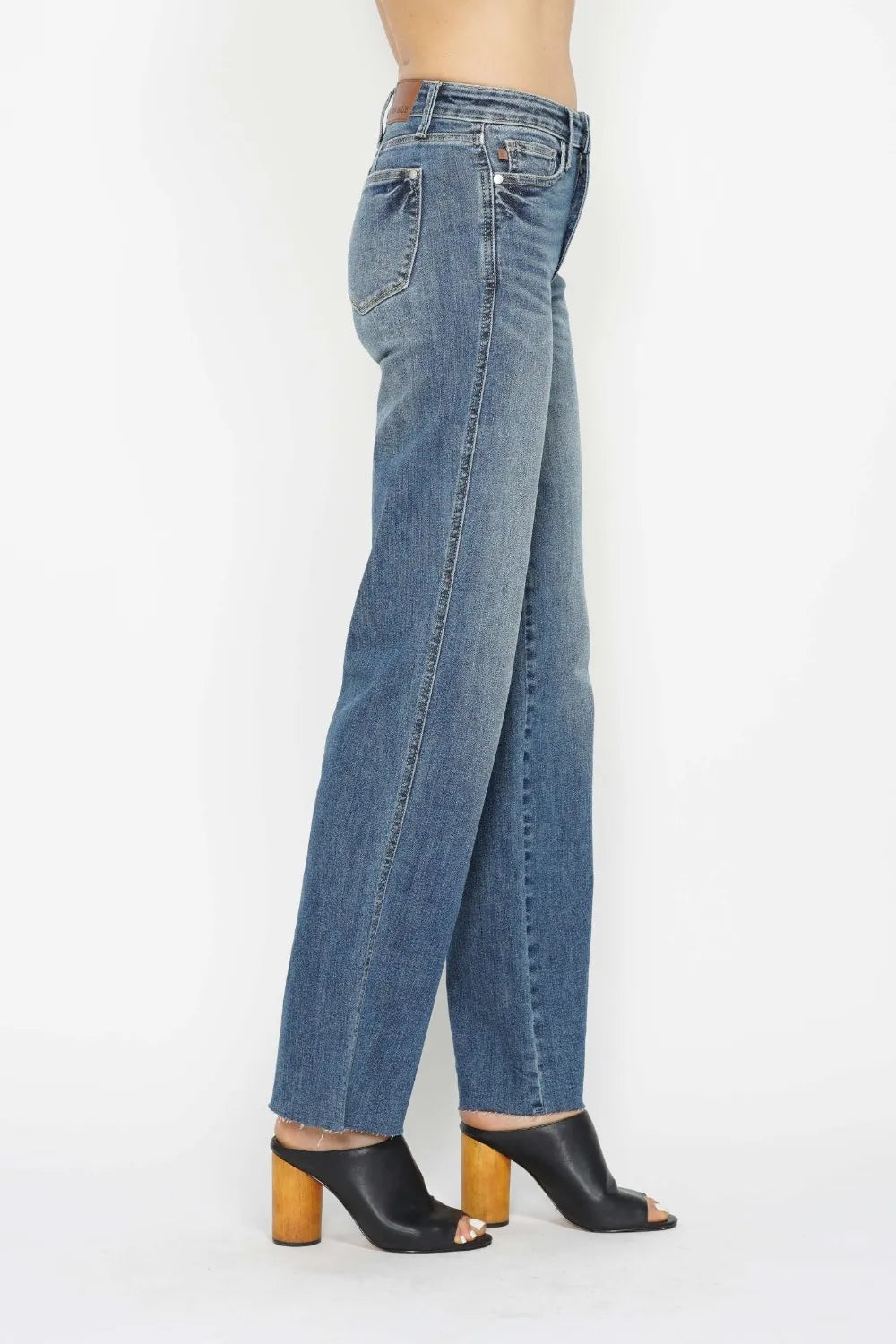 Judy Blue mid-rise straight jeans with tummy control