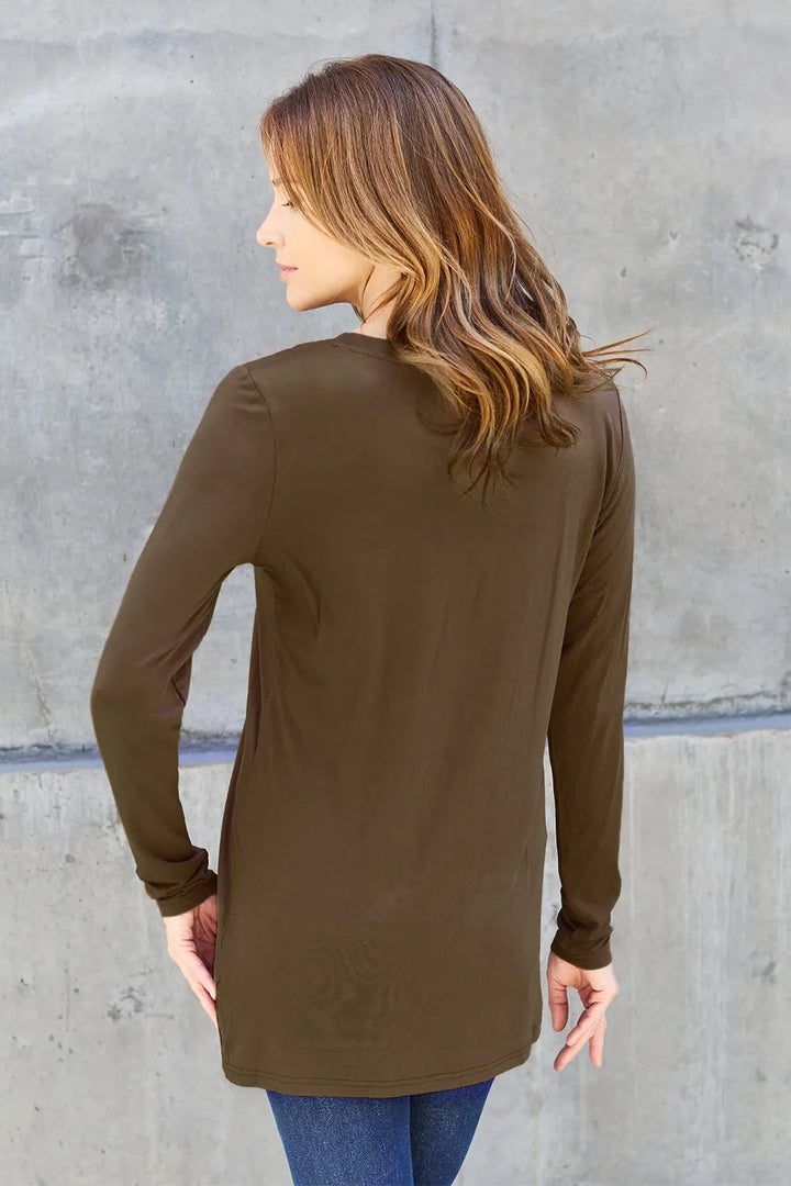 Long sleeve round neck tunic top with chest pocket
