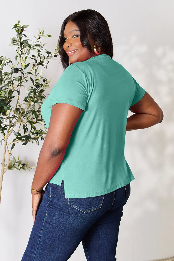 Round neck short sleeve tee in soft rayon knit