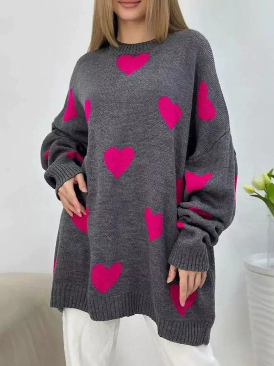 Oversized heart-print knit sweater with drop shoulders