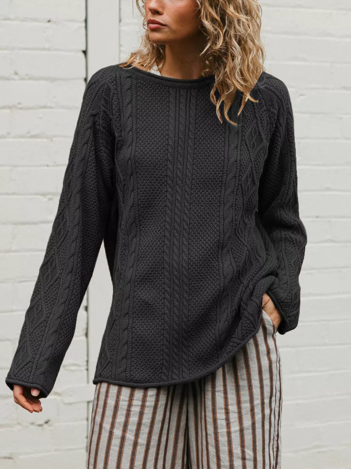 Black Cable-knit crew neck sweater with curved hem
