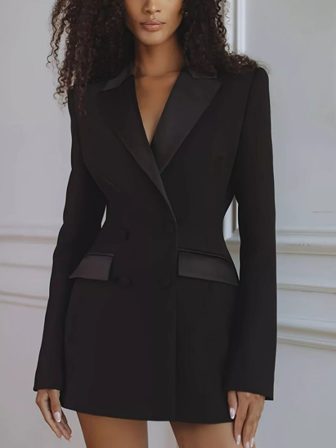 Satin peak lapel double-breasted longline blazer