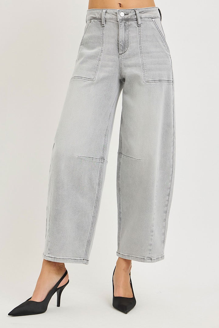 Slouchy high-rise barrel jeans with patch pockets