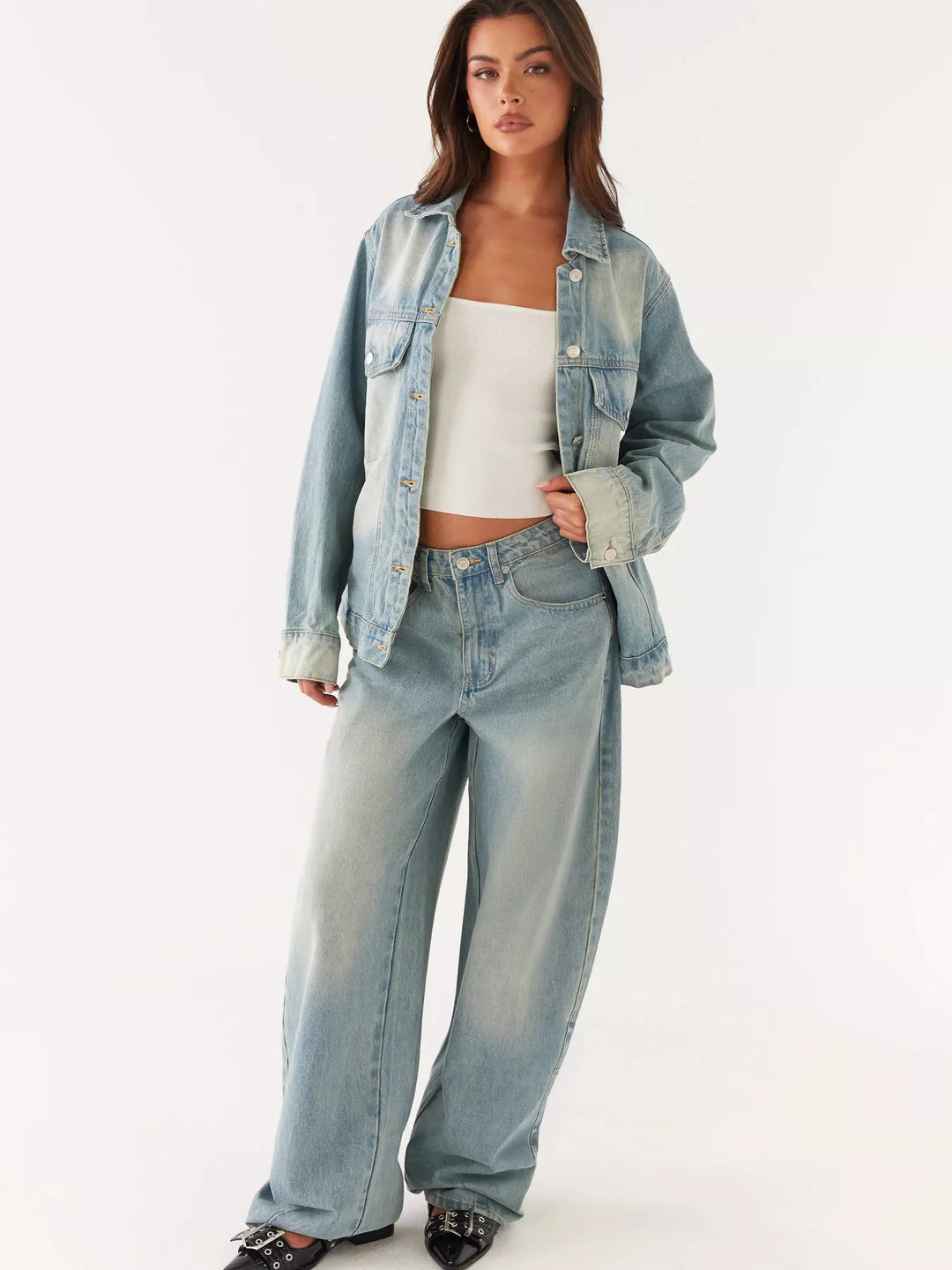 Oversized button-up denim jacket and jeans two-piece set