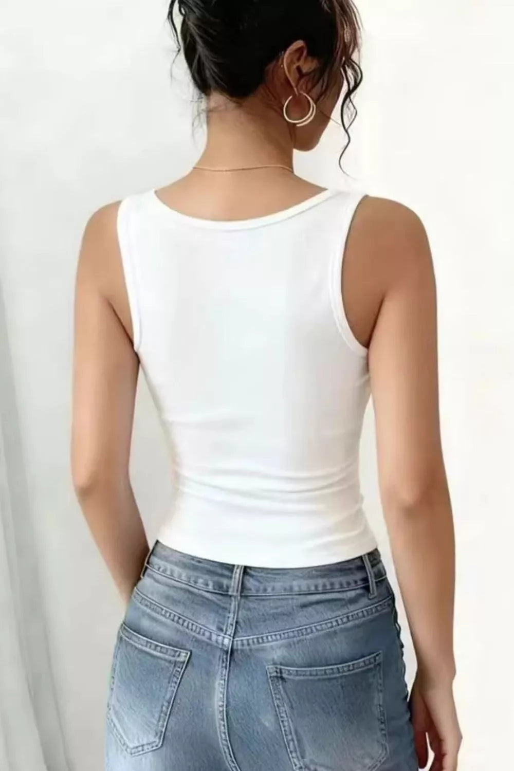 Floral lace-trim sleeveless fitted tank top