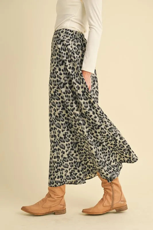 Flowy leopard print A-line midi skirt