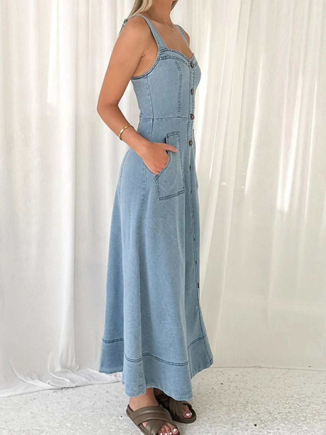 Sweetheart neckline button-front denim maxi dress with pockets