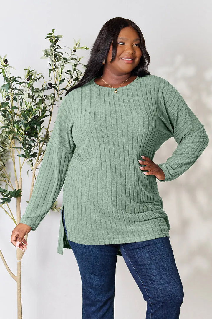 Light Green Ribbed knit long sleeve tunic top with side slits
