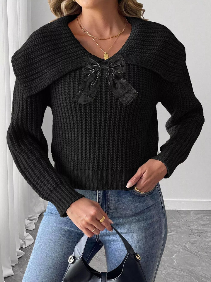 Waffle knit foldover collar sweater with contrast bow