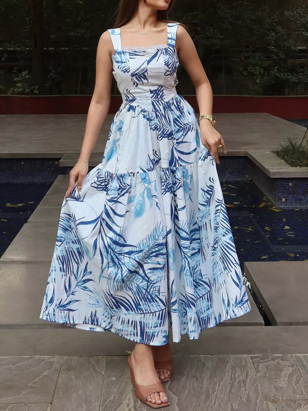 Tropical palm print tiered maxi dress with lace trim