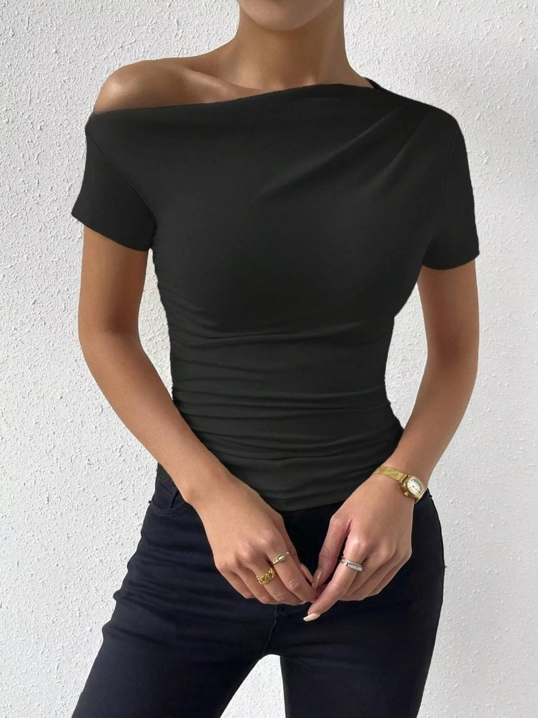 Ruched asymmetric single-shoulder short sleeve top