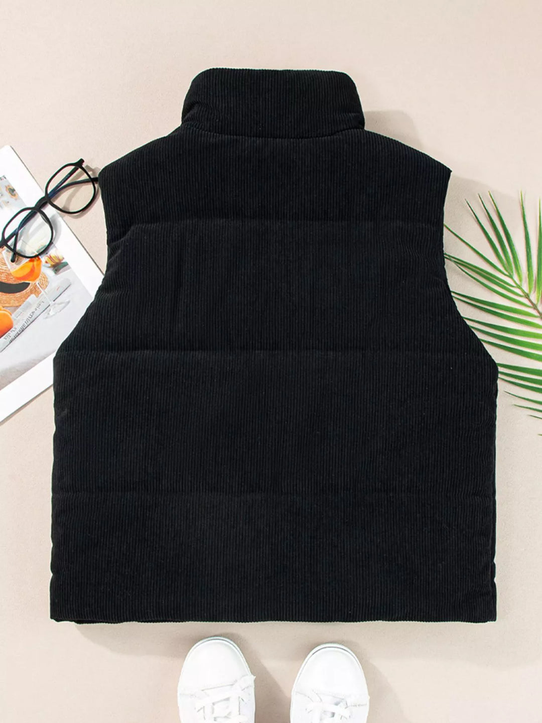 Corduroy stand collar zip-up puffer vest