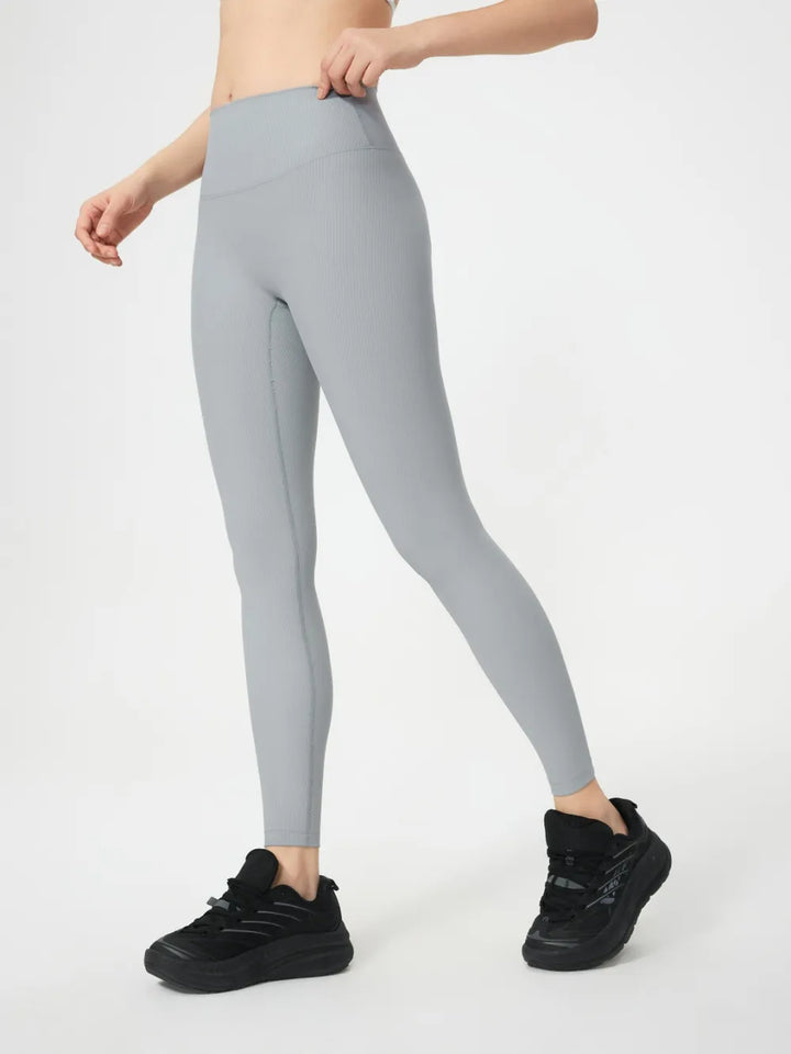 Ribbed high-waist active leggings with contoured waistband