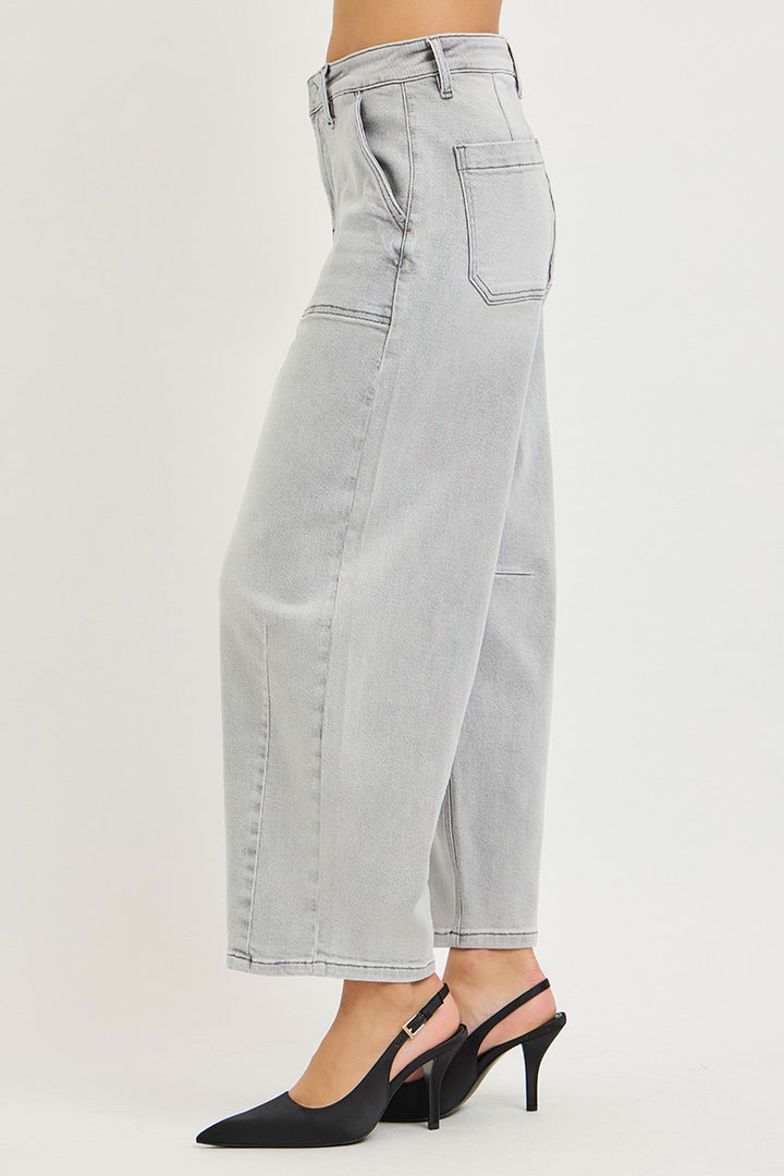 Slouchy high-rise barrel jeans with patch pockets