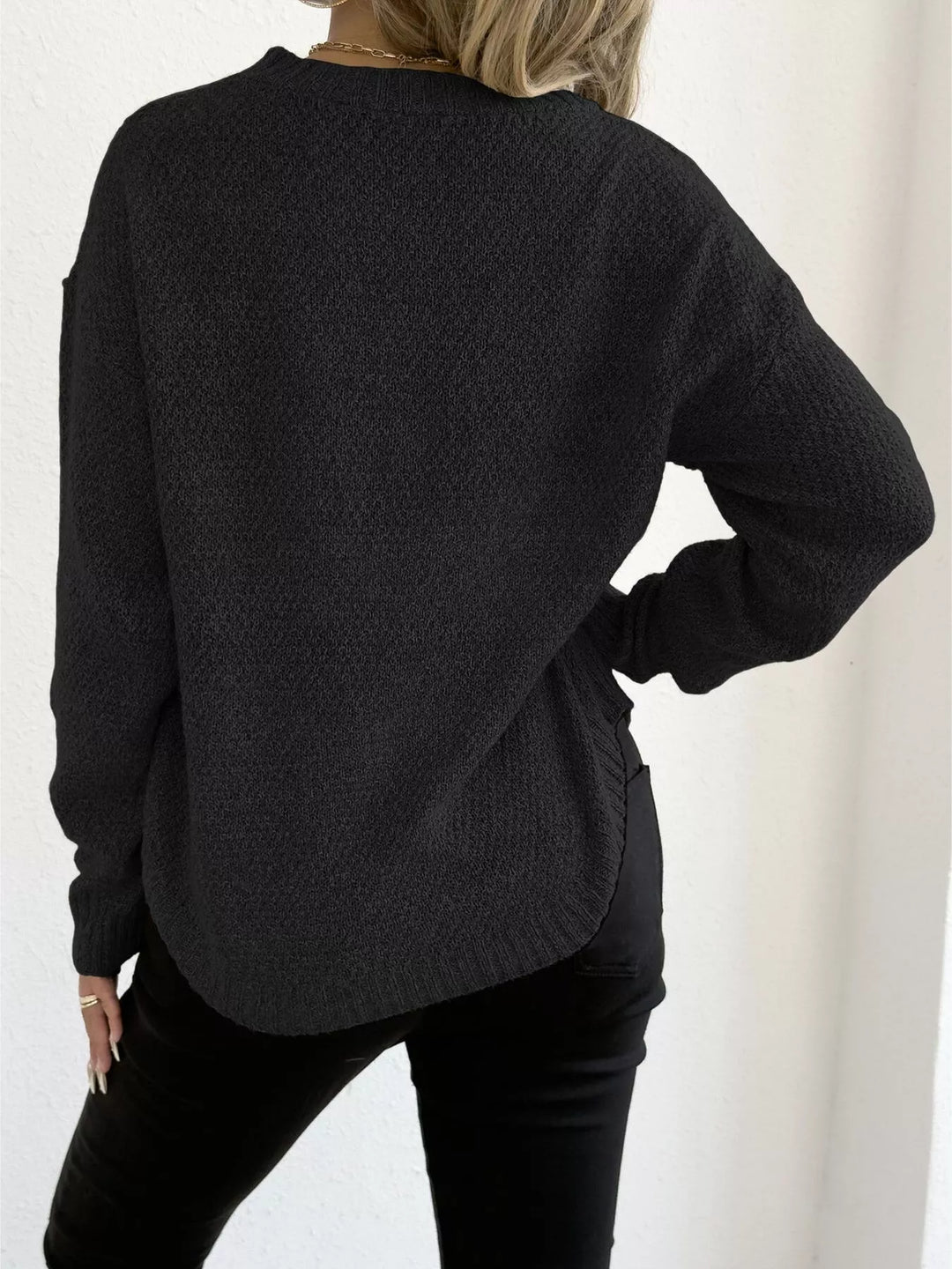 Lace bow applique crew neck knit sweater
