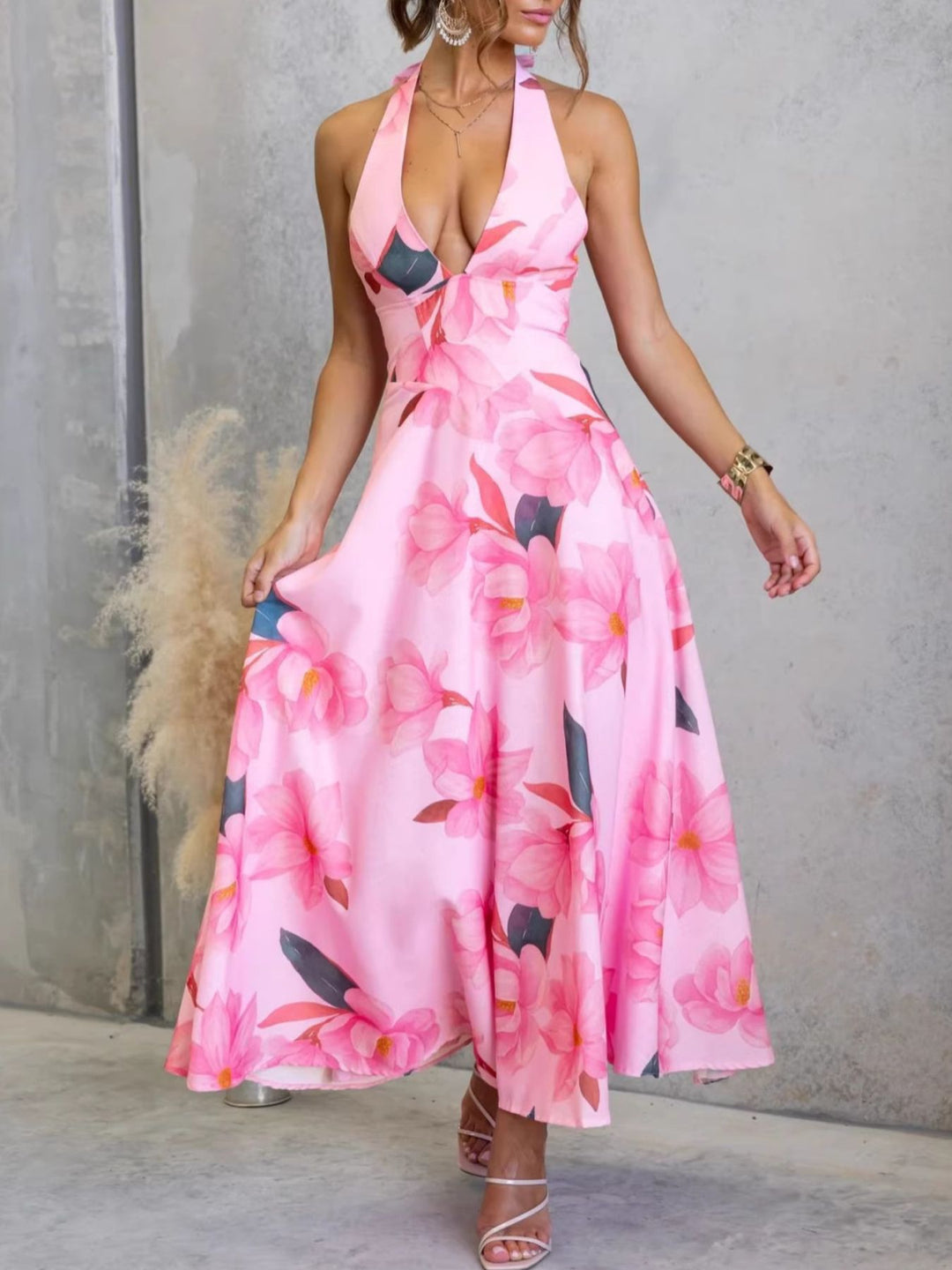Pink Floral print halter maxi dress with lace-up back