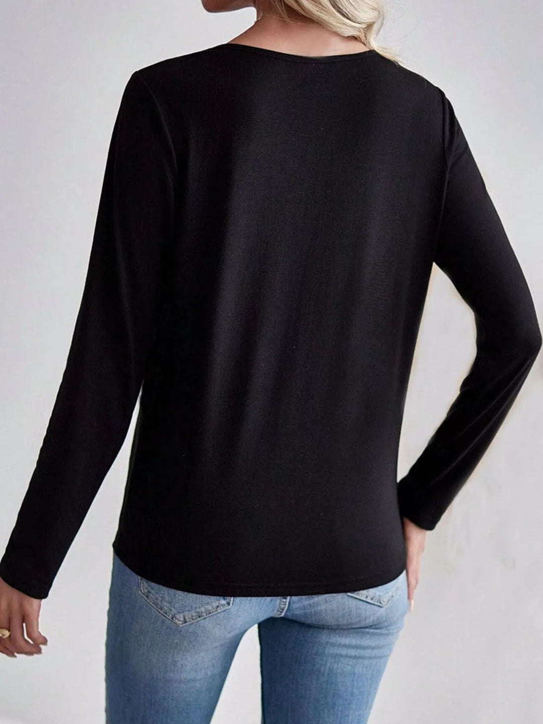 Notched neckline color-block long sleeve top with buttons