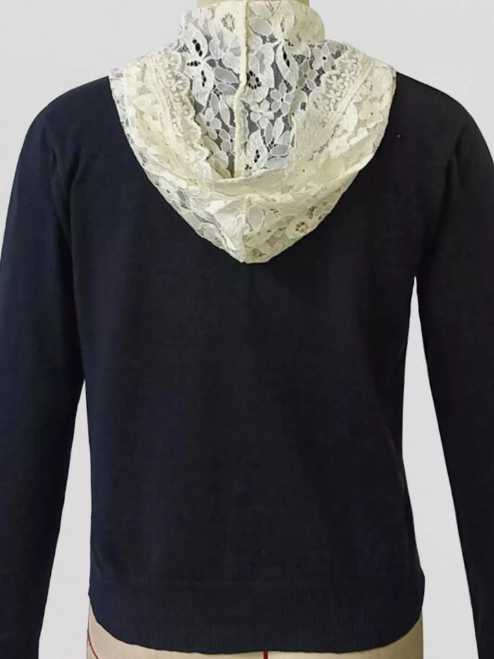 Lace collar knit cardigan with pearl buttons