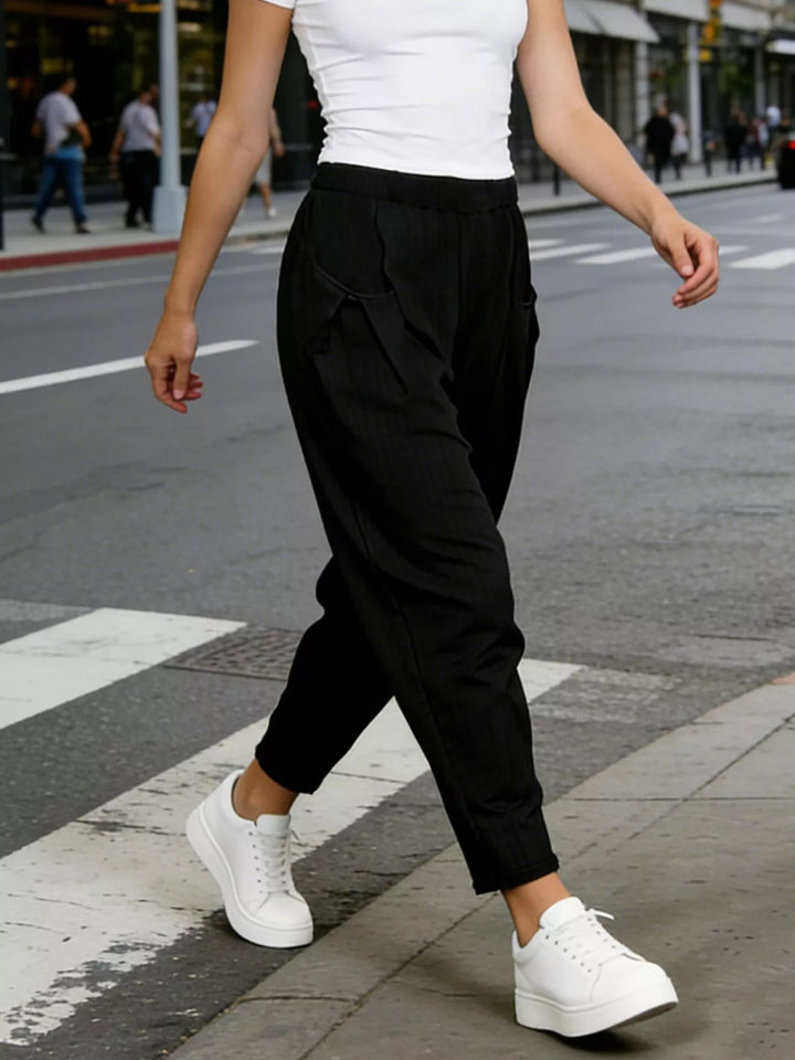 Plus size elastic waist harem pants with side pockets