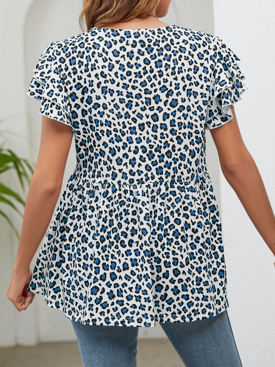 Leopard flutter sleeve babydoll blouse with round neck