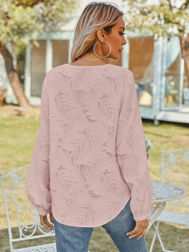 Textured v-neck blouse with balloon sleeves