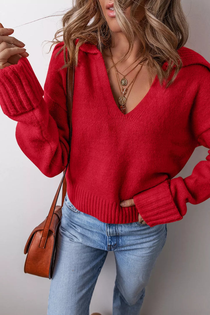 Collared V-neck pullover sweater with ribbed hem
