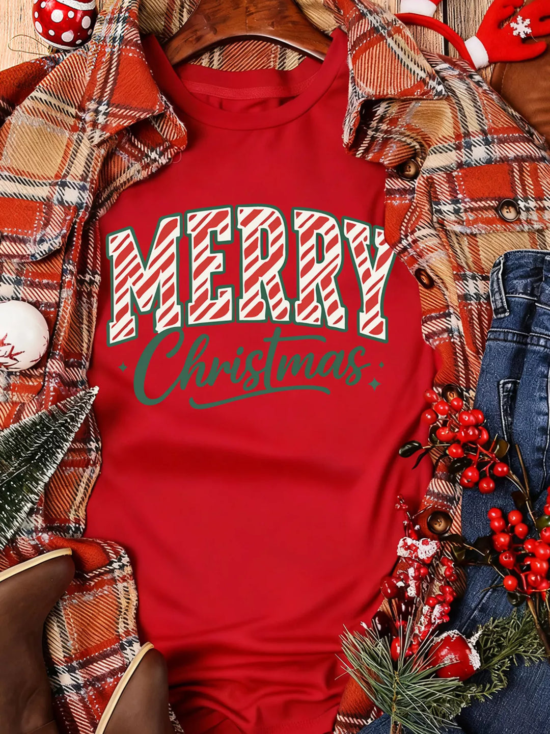 Merry Christmas candy-cane graphic short sleeve tee