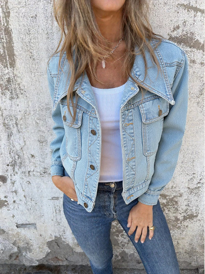 Cropped button-front denim jacket with flap pockets