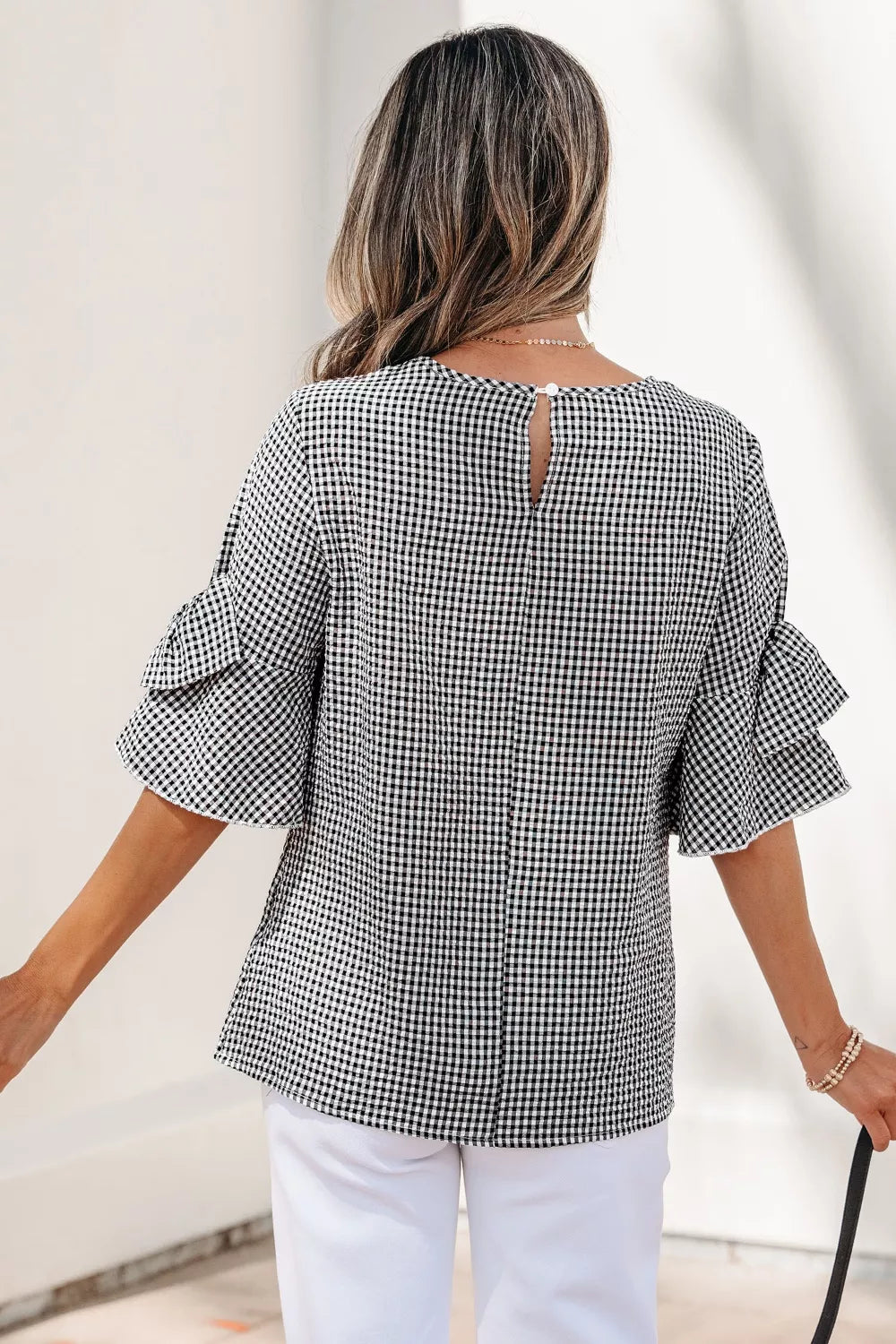Gingham ruffle half-sleeve crew neck blouse
