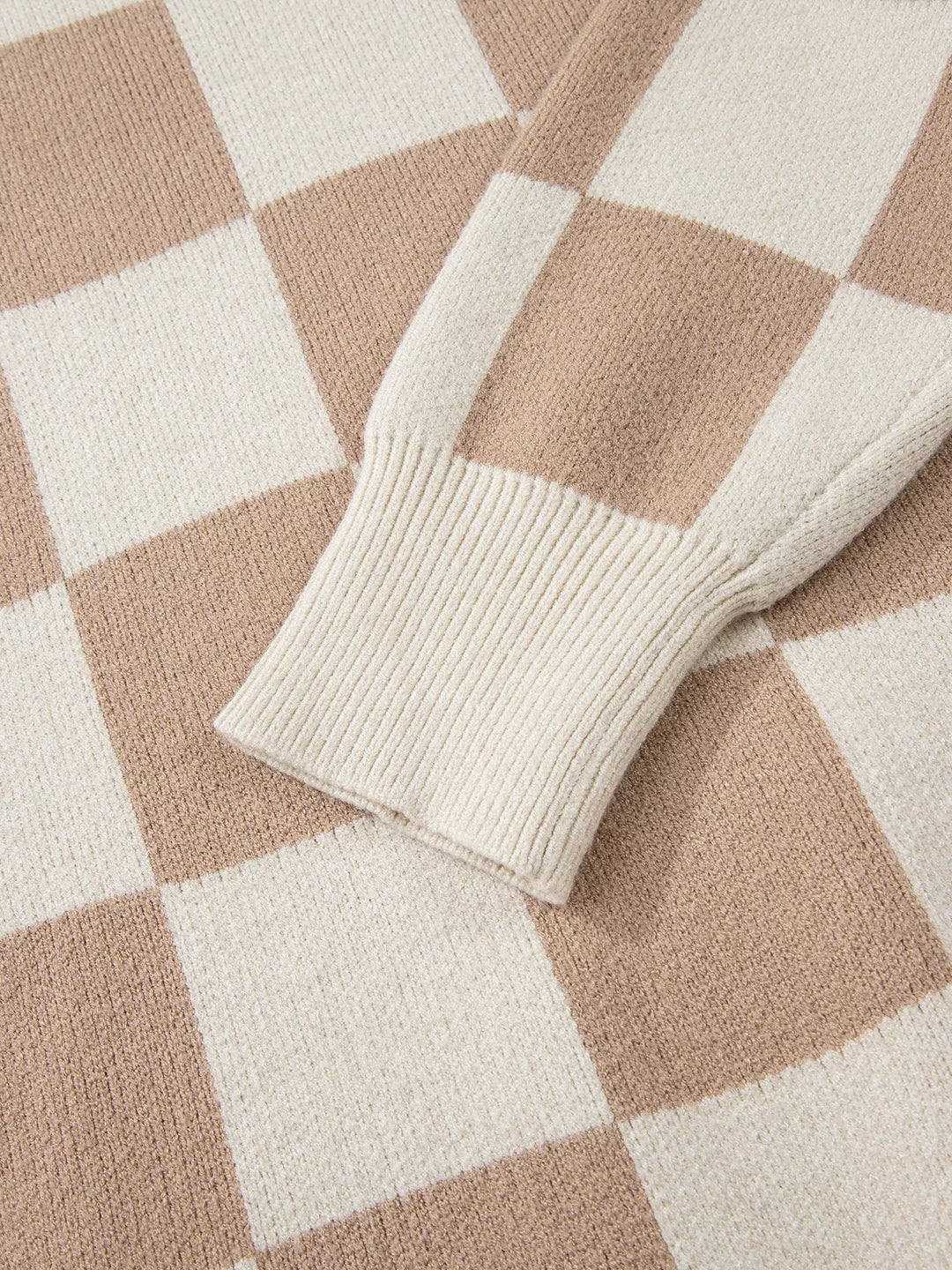 Checkered knit crewneck sweater with ribbed trim