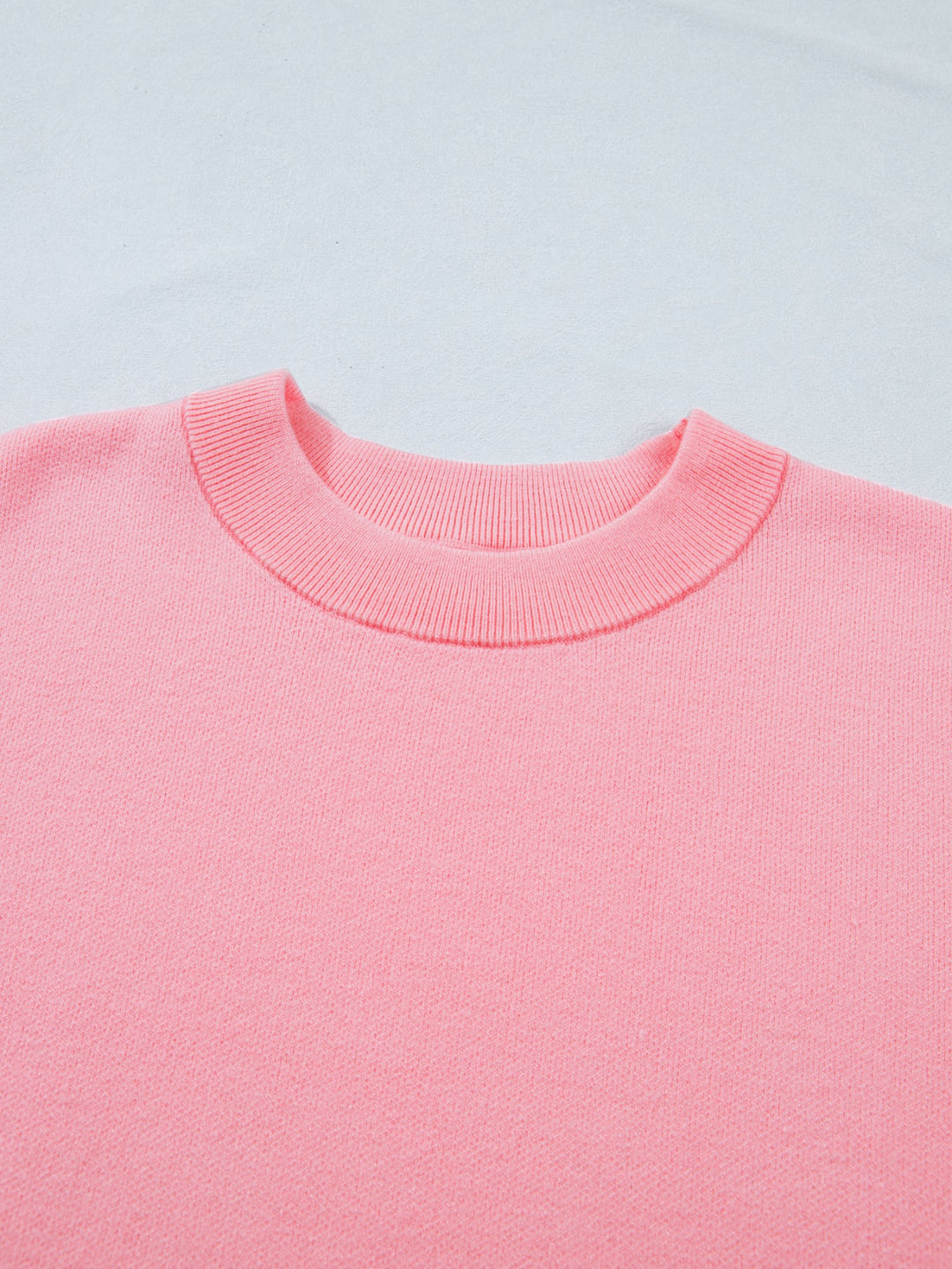 Scalloped wave hem 3/4 sleeve knit sweater top