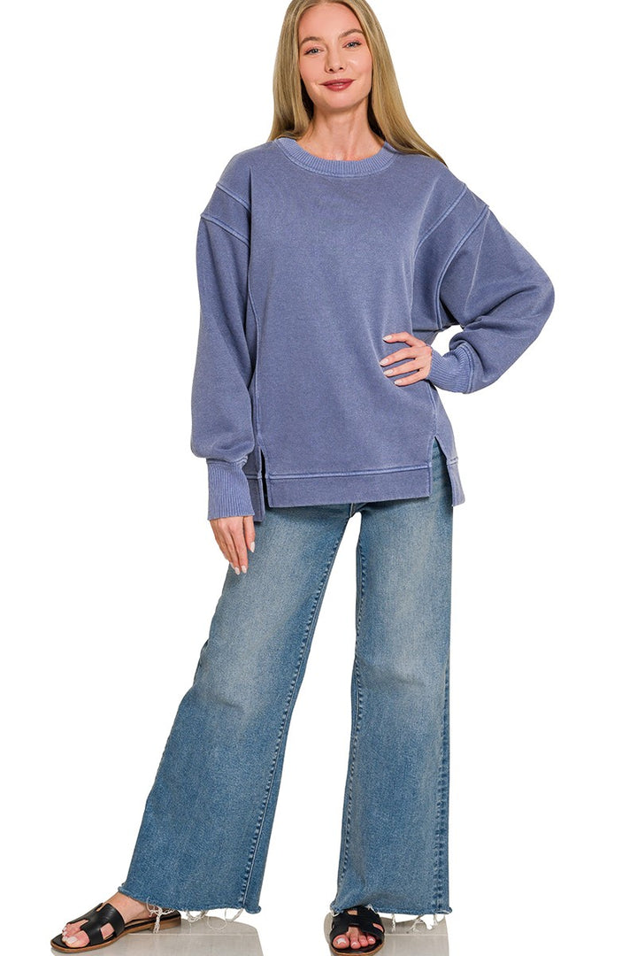 Pigment-dye fleece sweatshirt with exposed seams and side slits
