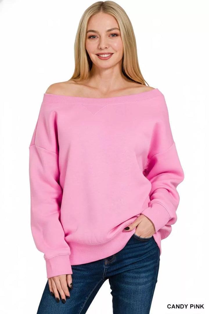 Relaxed boat neck fleece sweatshirt with ribbed cuffs