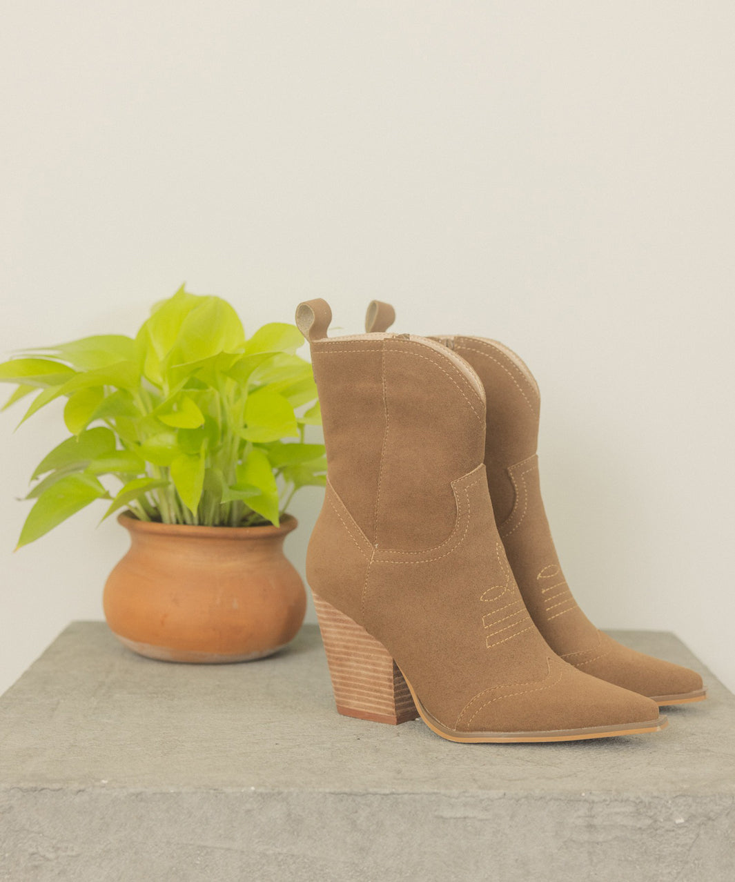 Oasis Society Ariella - Western Short Boots - Azoroh