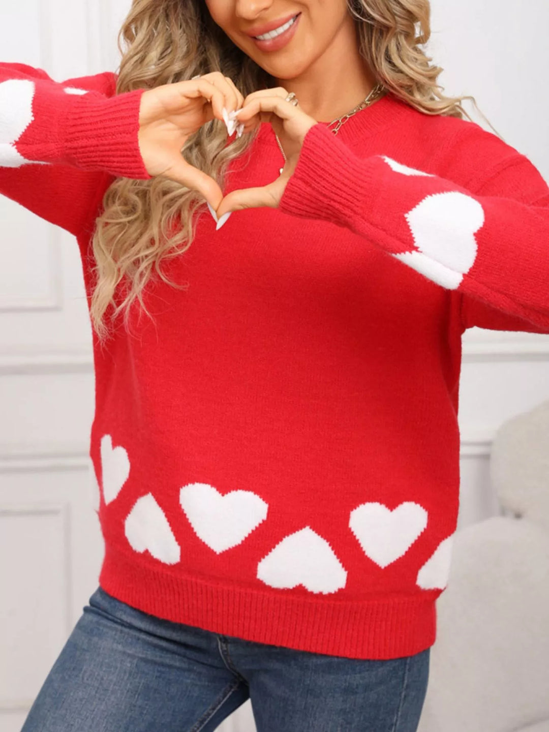 Red Heart pattern crew neck knit pullover sweater