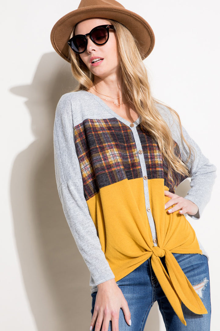 SOLID PLAID MIXED TOP
