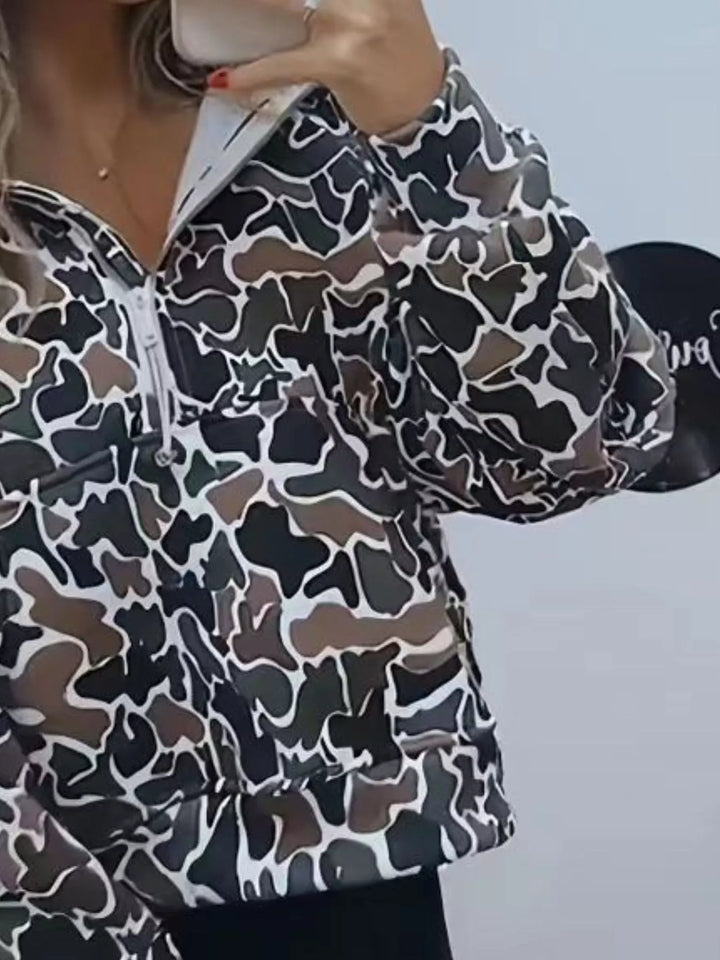 Camouflage half-zip sweatshirt with stand collar and front pocket