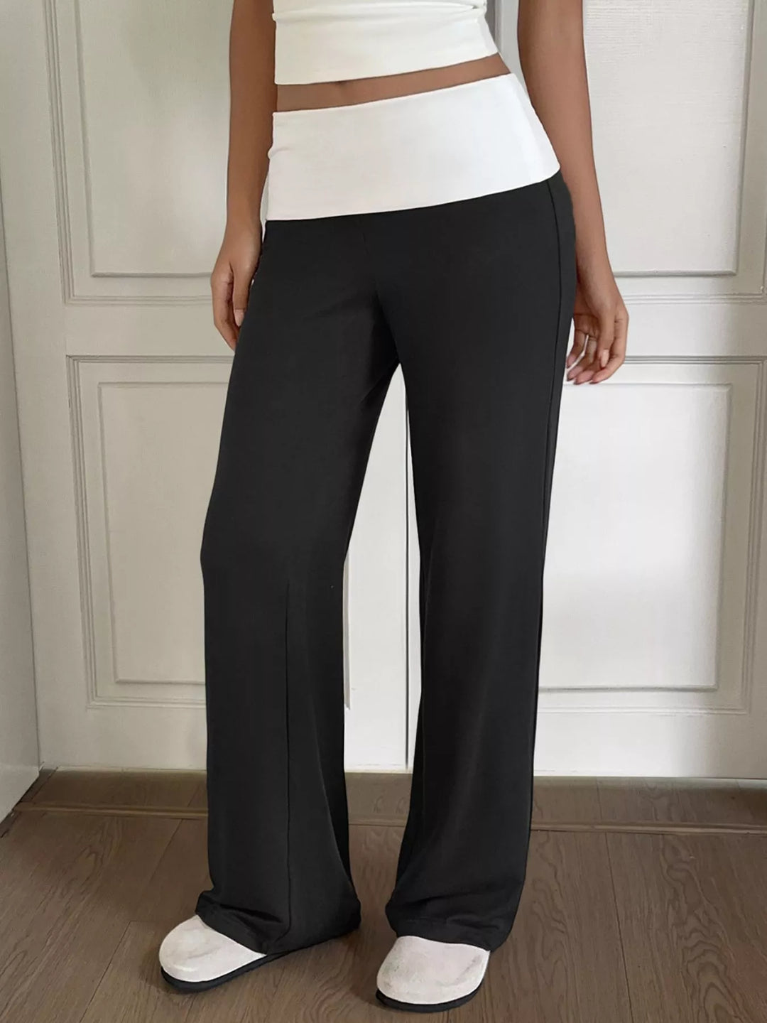 Contrast foldover waistband wide-leg pants