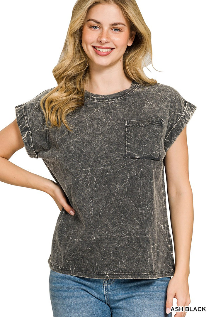 ASH BLACK Crinkle wash pocket tee with folded short sleeves