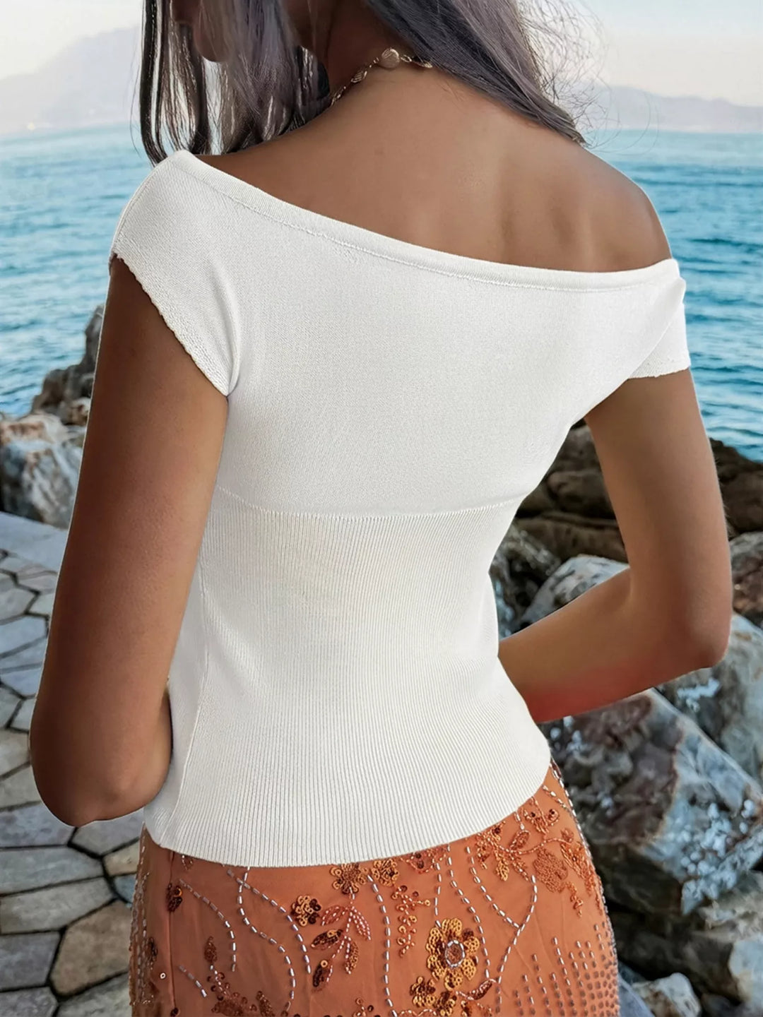 Off-shoulder fitted rib-knit top with cap sleeves