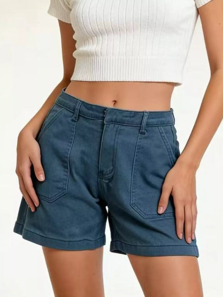 Patch pocket mid-rise denim shorts with cuffed hem