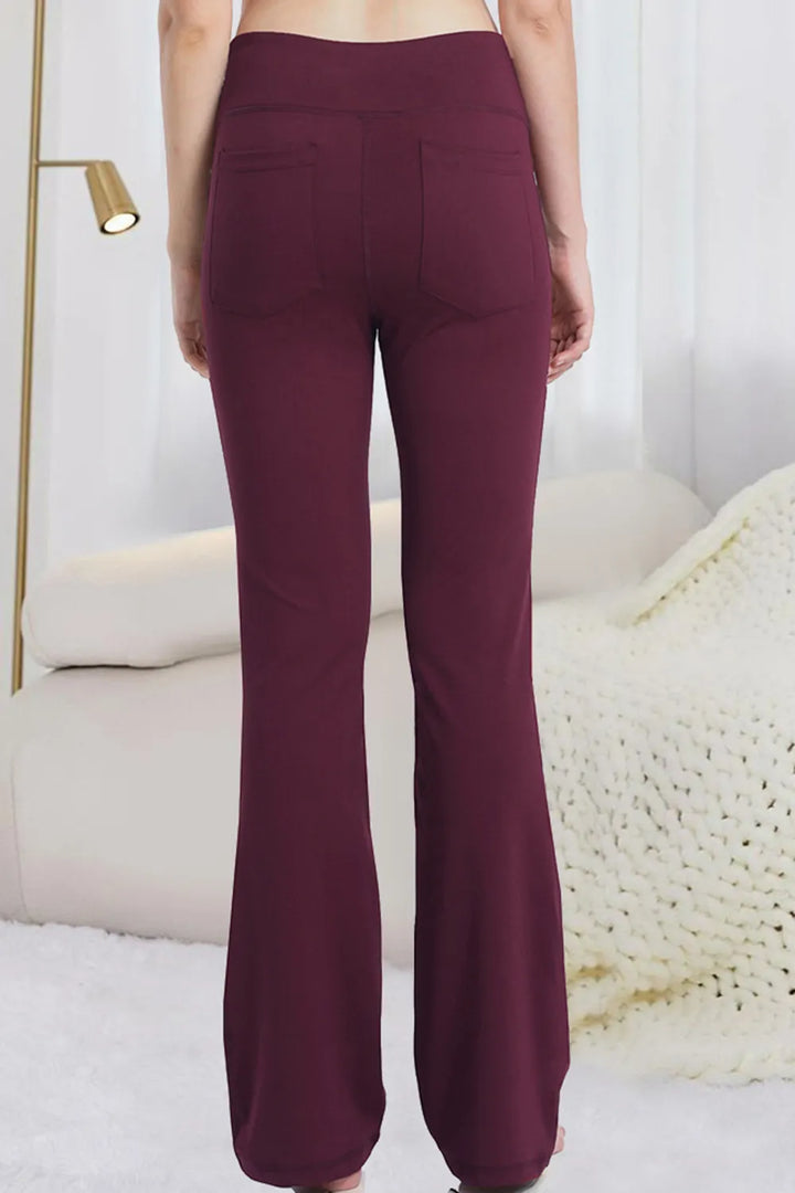 High-waisted flare yoga pants with side phone pockets