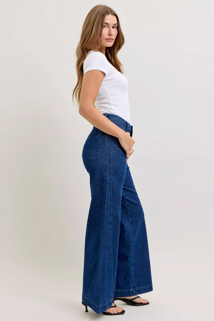 Retro high-rise wide-leg jeans with patch pockets