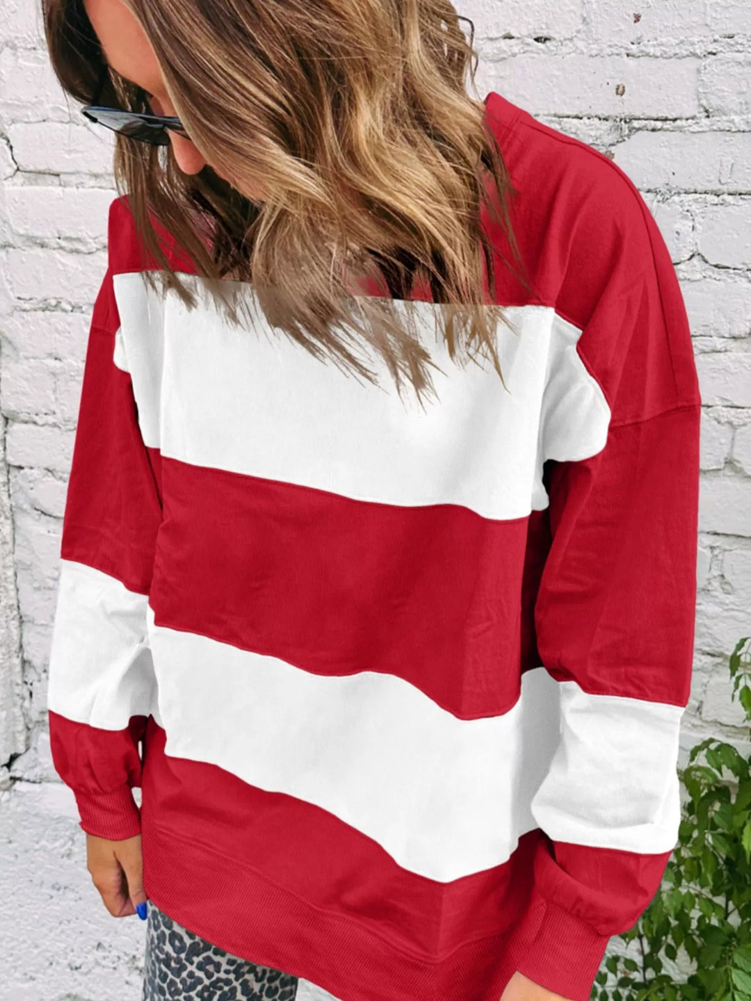 Colorblock drop-shoulder oversized crew neck sweatshirt