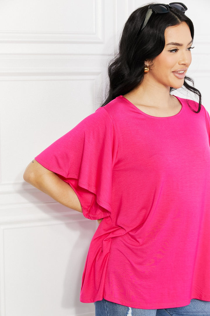 Flutter sleeve round neck flowy knit top