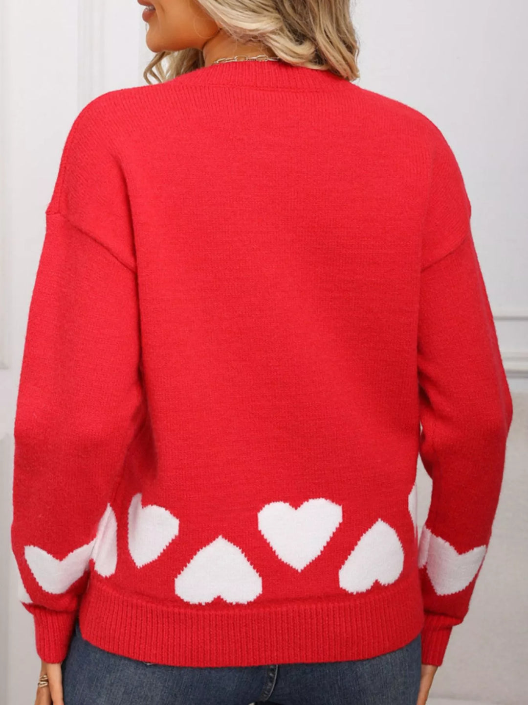 Heart pattern crew neck knit pullover sweater